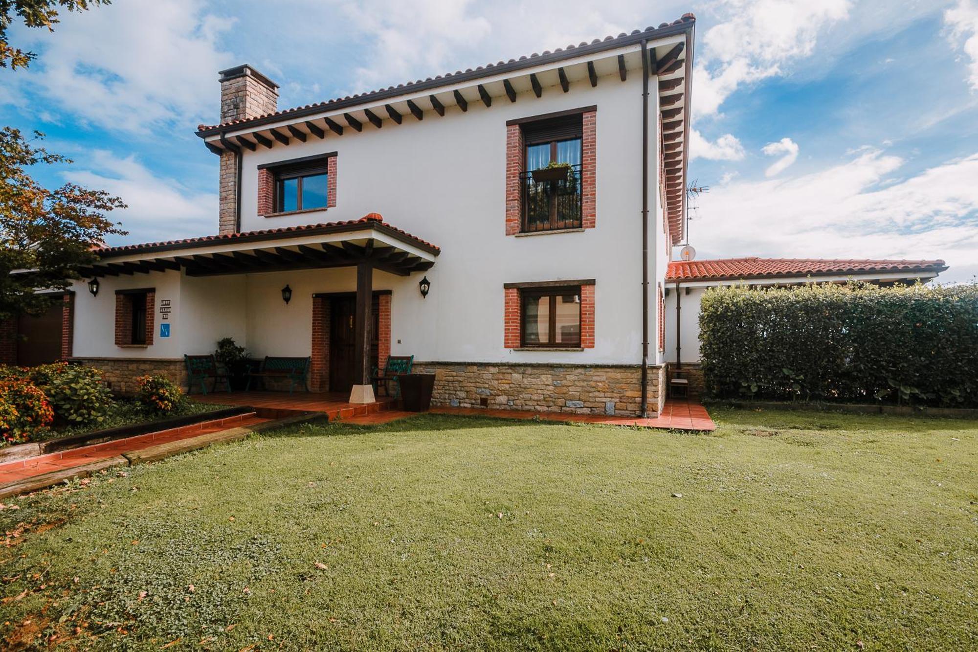 Villa Tiviti โอเบียโด ภายนอก รูปภาพ