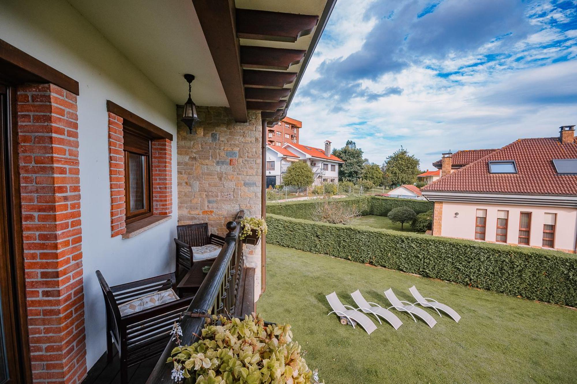 Villa Tiviti โอเบียโด ภายนอก รูปภาพ